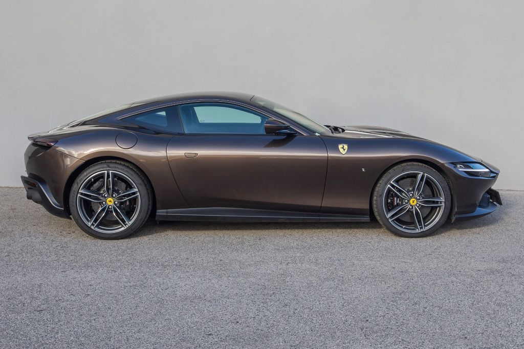 Ferrari Roma 2021