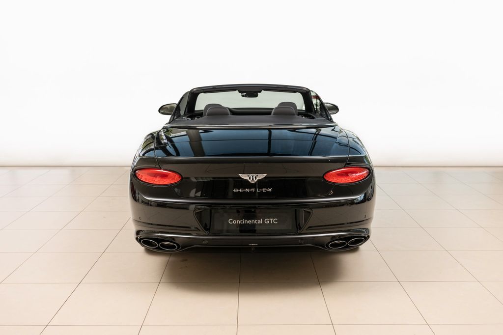 Bentley Continental GTC 2025