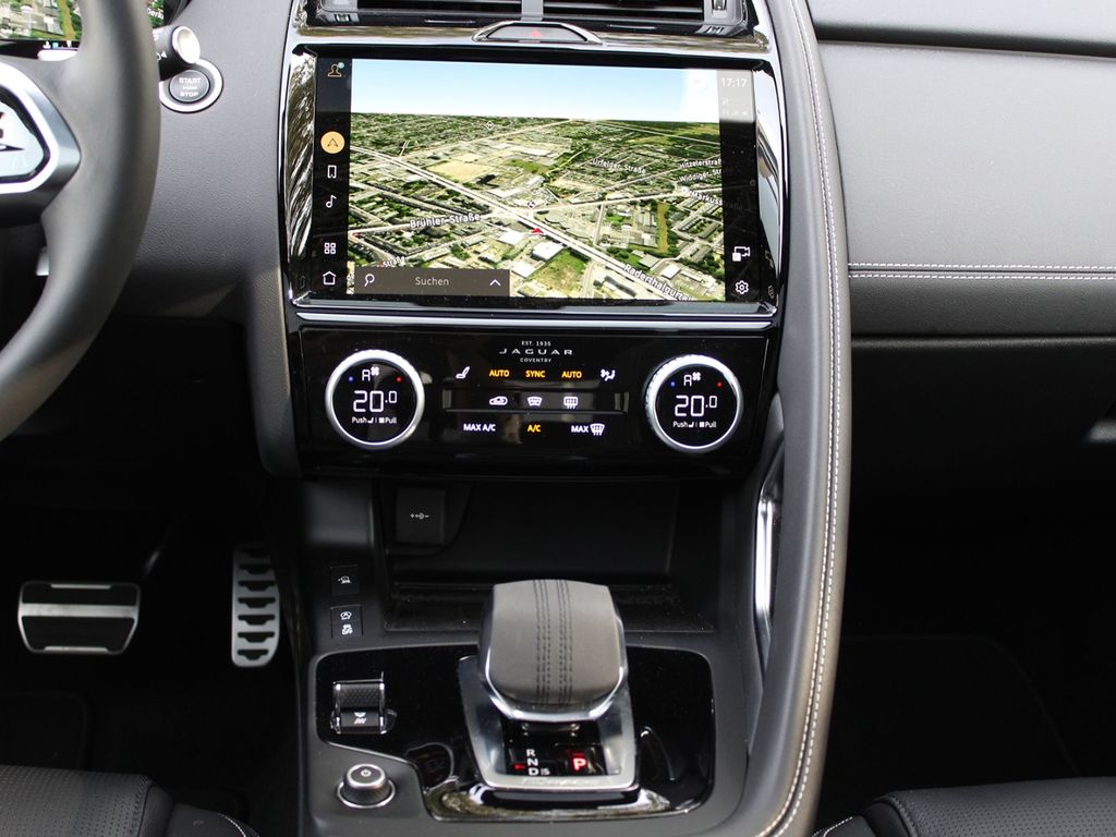 Jaguar E-Pace 2024