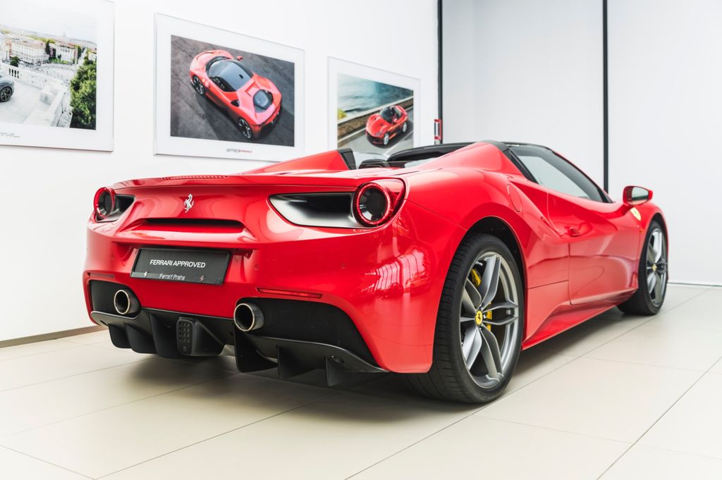 Ferrari 488 Spider 2018