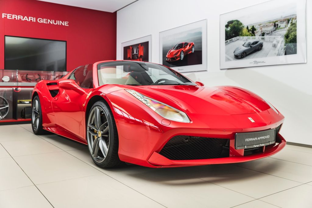 Ferrari 488 Spider 2018