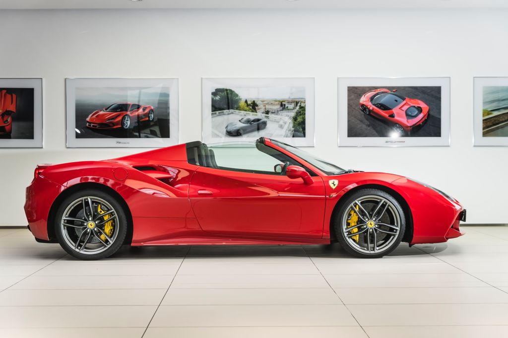 Ferrari 488 Spider 2018