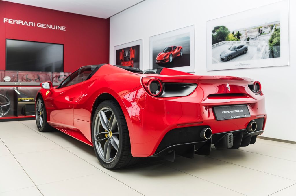 Ferrari 488 Spider 2018