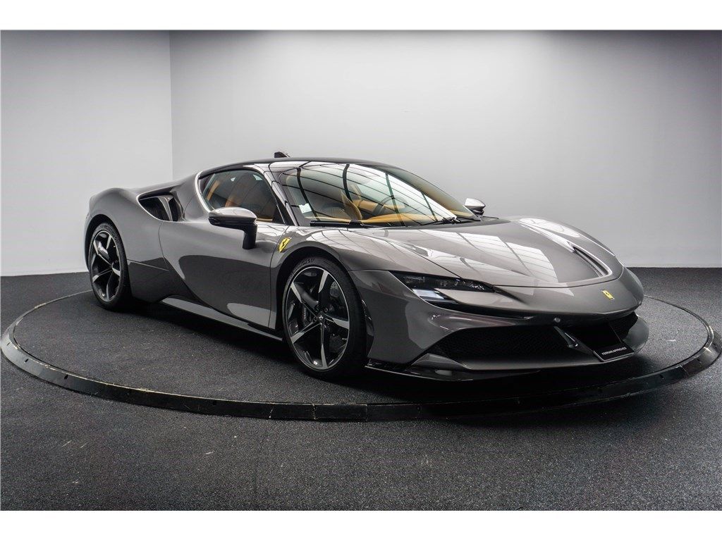 Ferrari SF90 2021