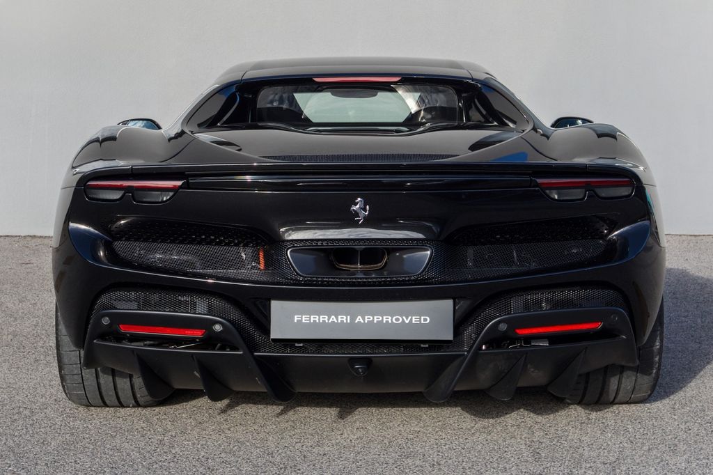 Ferrari 296 GTB 2023