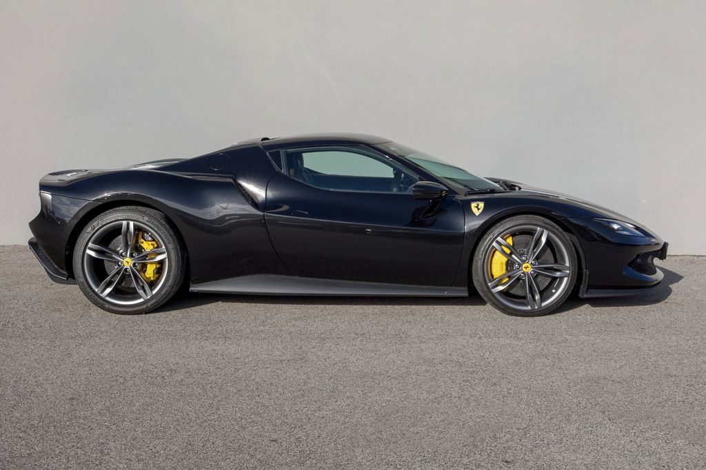 Ferrari 296 GTB 2023