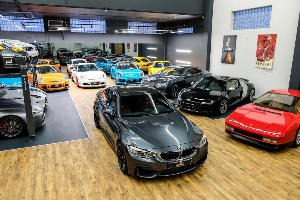 BMW M4 2014