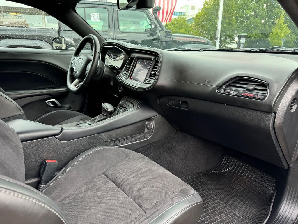 Dodge Challenger 2023