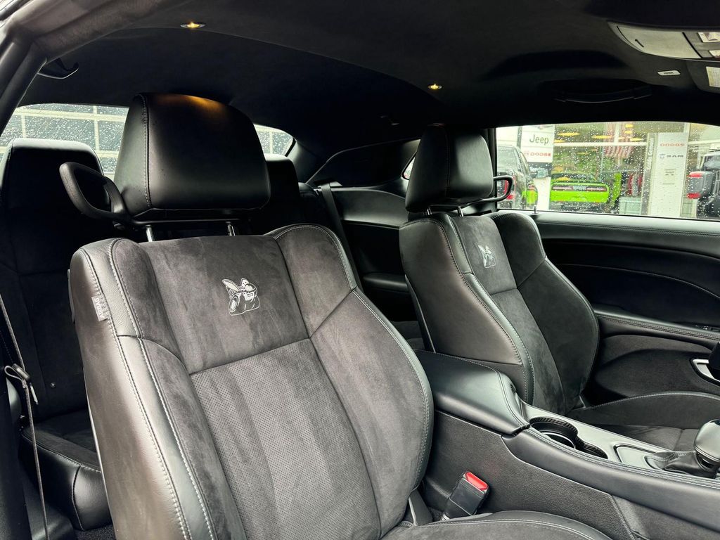 Dodge Challenger 2023