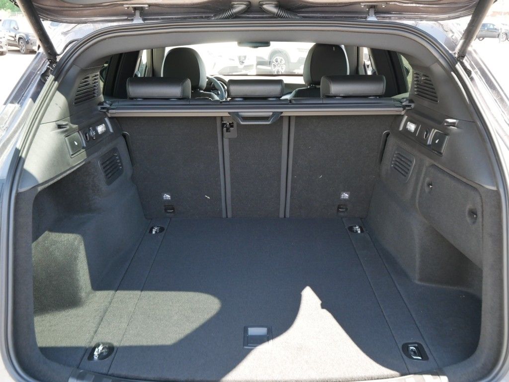 Alfa Romeo Stelvio 2025