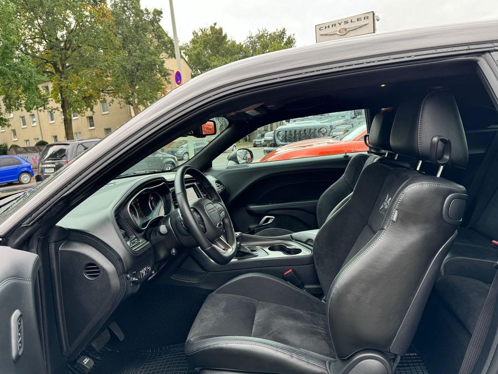 Dodge Challenger 2023