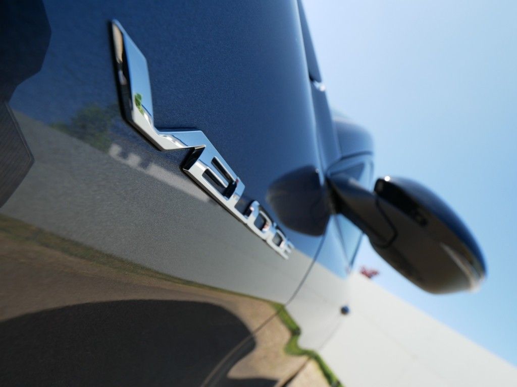 Alfa Romeo Stelvio 2025