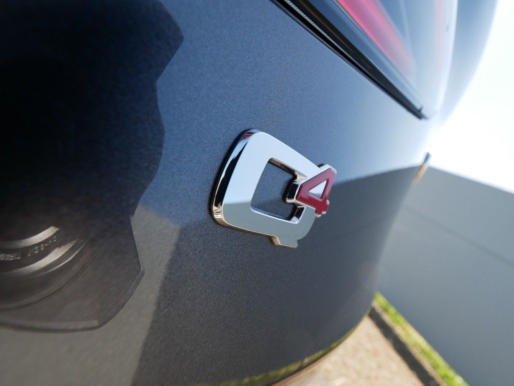 Alfa Romeo Stelvio 2025