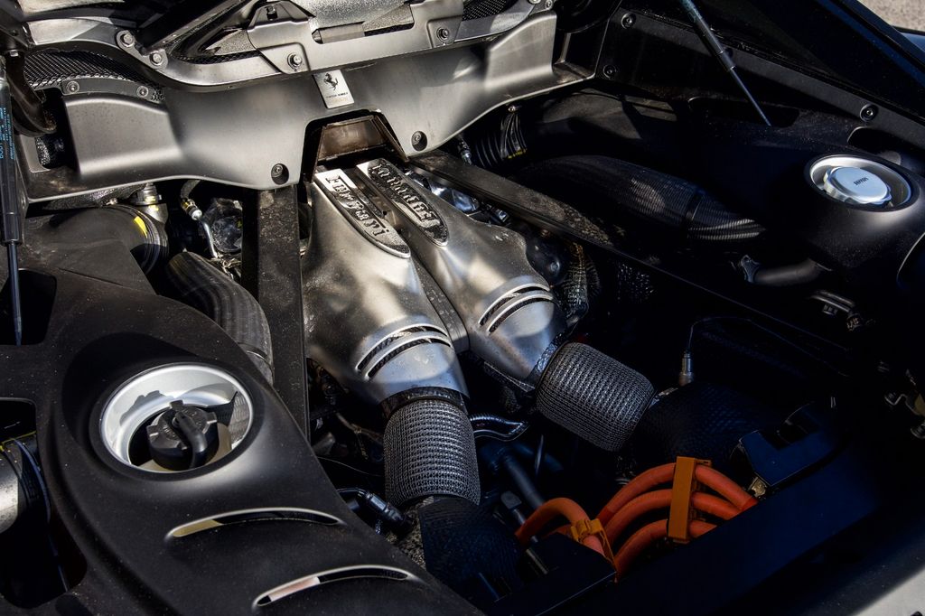 Ferrari 296 GTB 2023