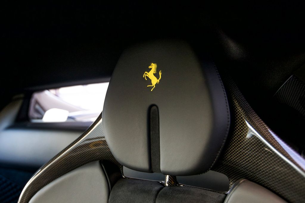 Ferrari 296 GTB 2023