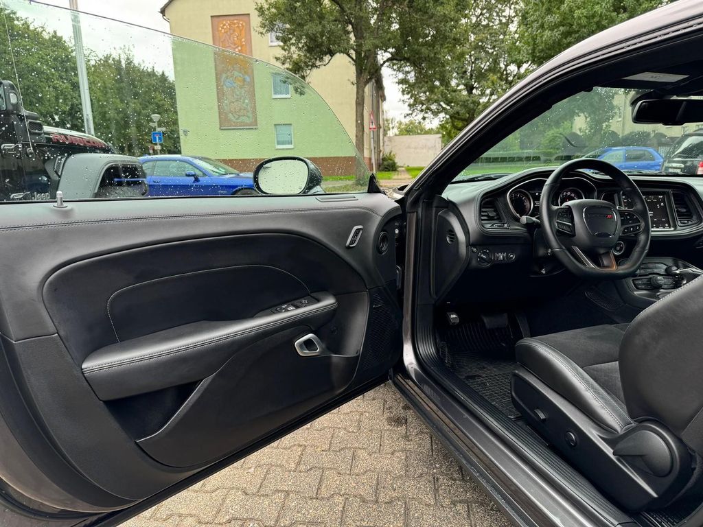 Dodge Challenger 2023