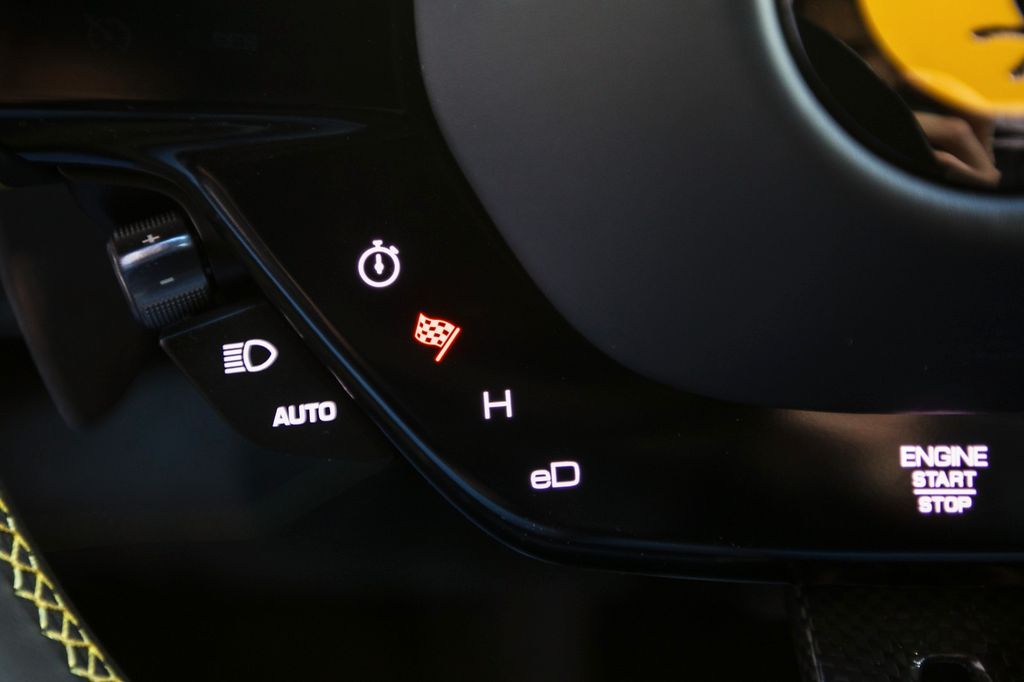 Ferrari 296 GTB 2023