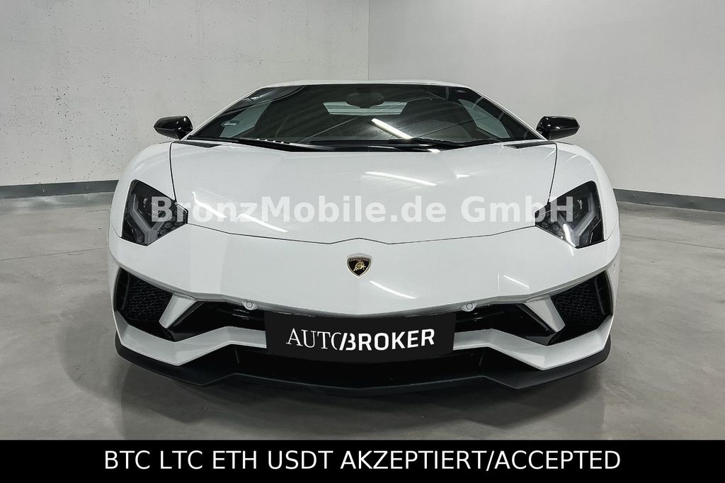 Lamborghini Aventador 2018