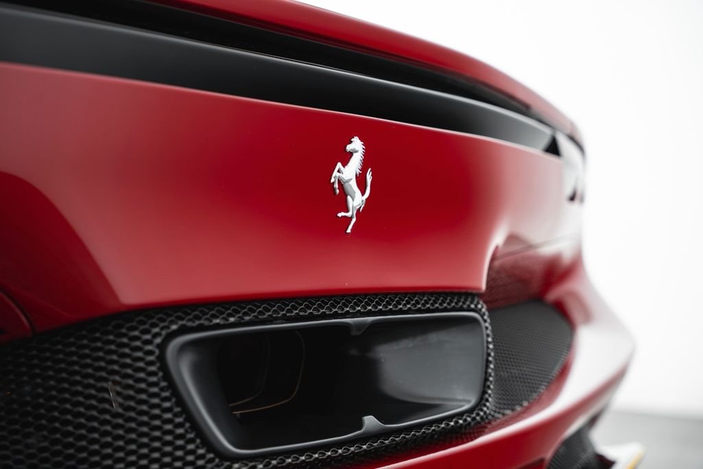 Ferrari 296 GTB 2024