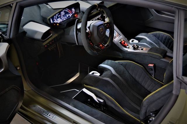 Lamborghini Huracán 2022