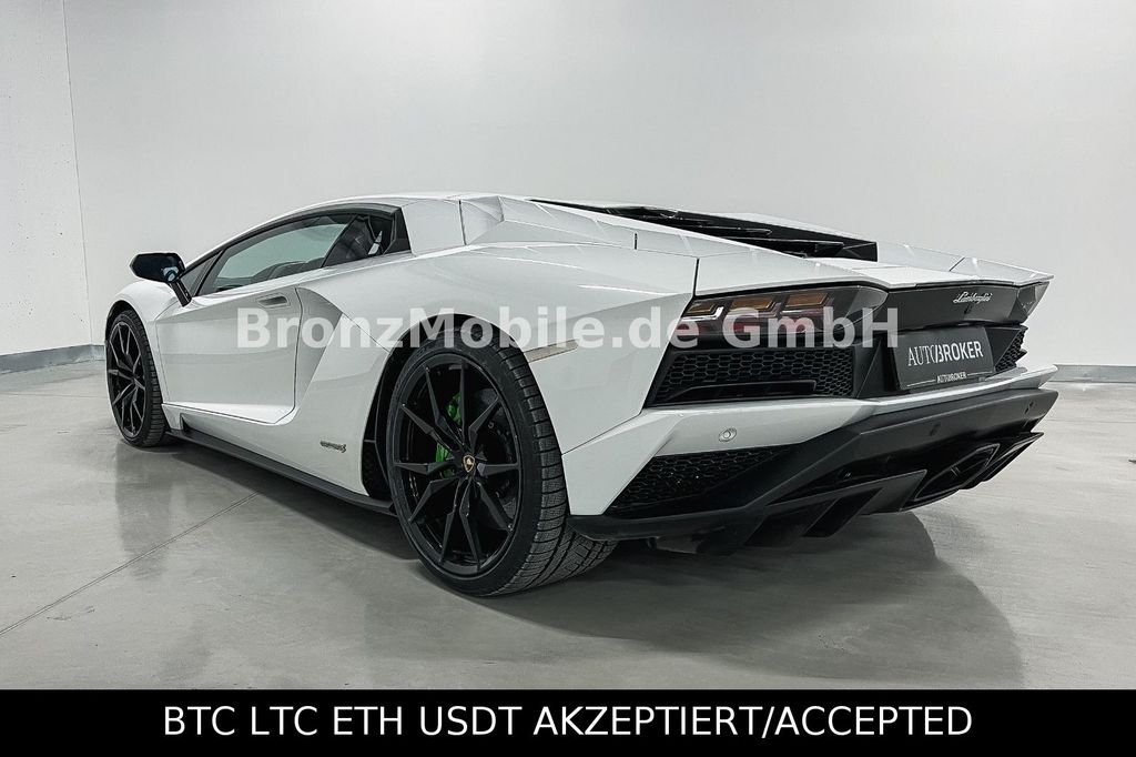 Lamborghini Aventador 2018