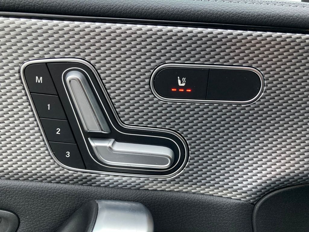 Mercedes-Benz CLA 200 2020