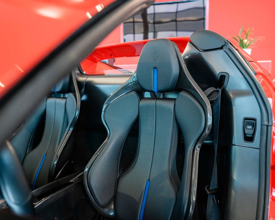 Ferrari 296 GTS 2022