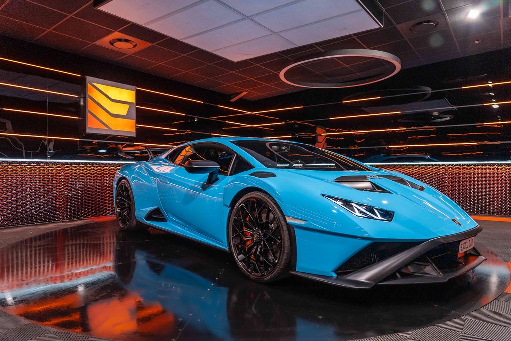 Lamborghini Huracán 2021
