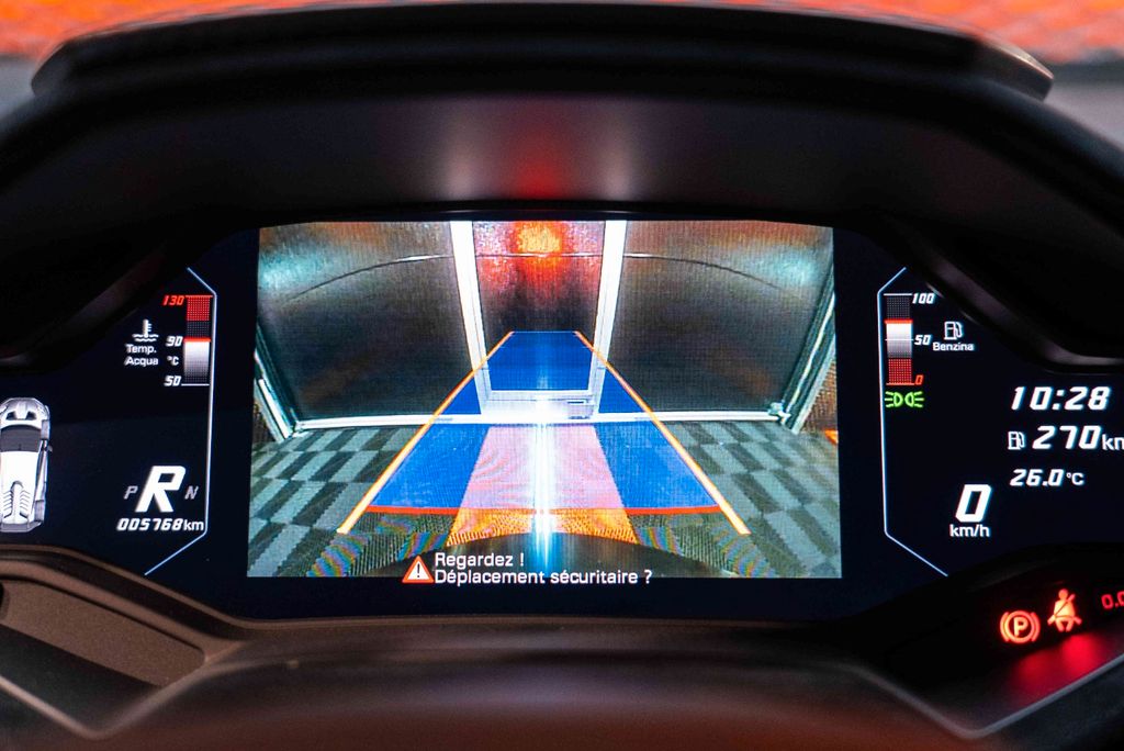 Lamborghini Huracán 2021