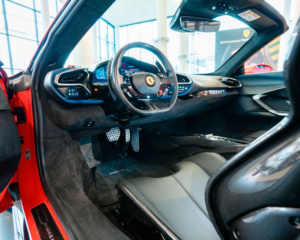 Ferrari 296 GTS 2022