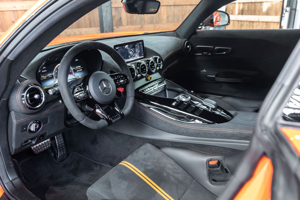 Mercedes-Benz AMG GT 2022