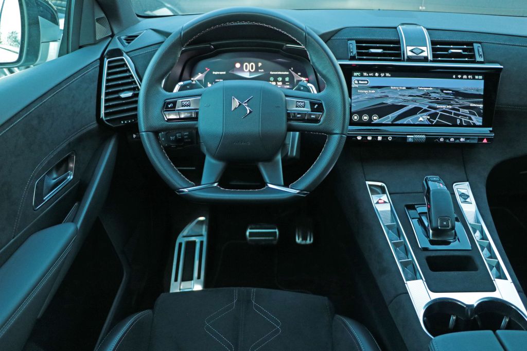 DS Automobiles DS7 (Crossback) 2024