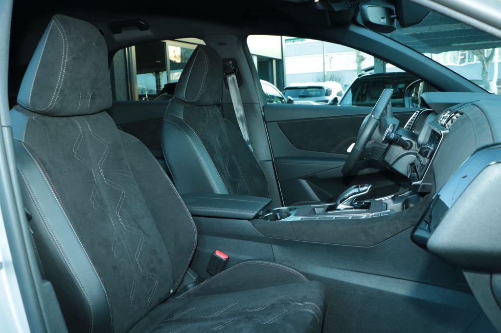 DS Automobiles DS7 (Crossback) 2024