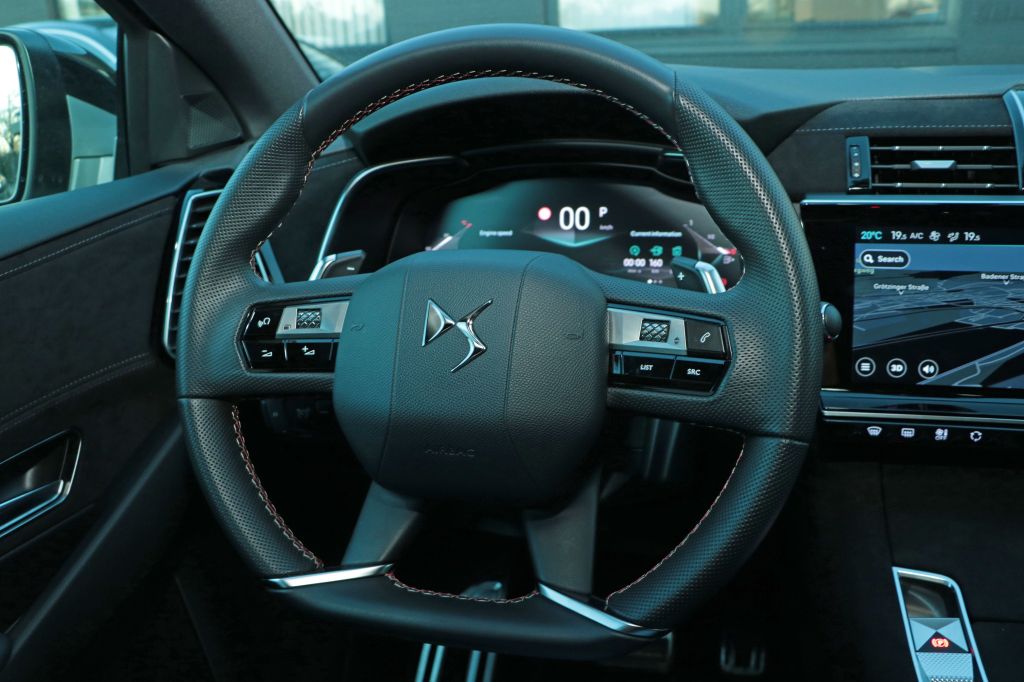 DS Automobiles DS7 (Crossback) 2024