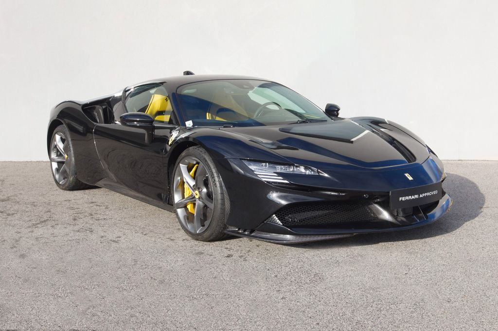 Ferrari SF90 2023