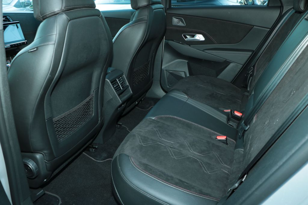 DS Automobiles DS7 (Crossback) 2024