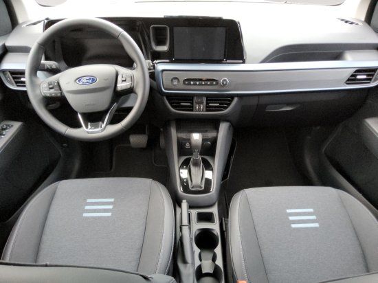 Ford Tourneo Courier 2024