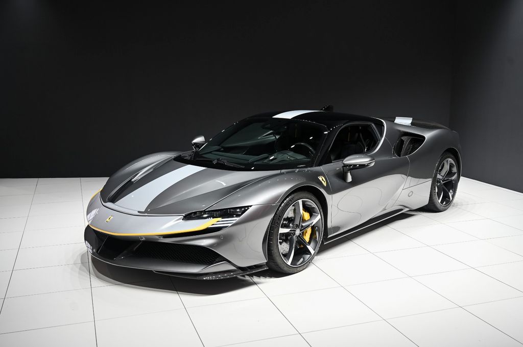 Ferrari SF90 2021