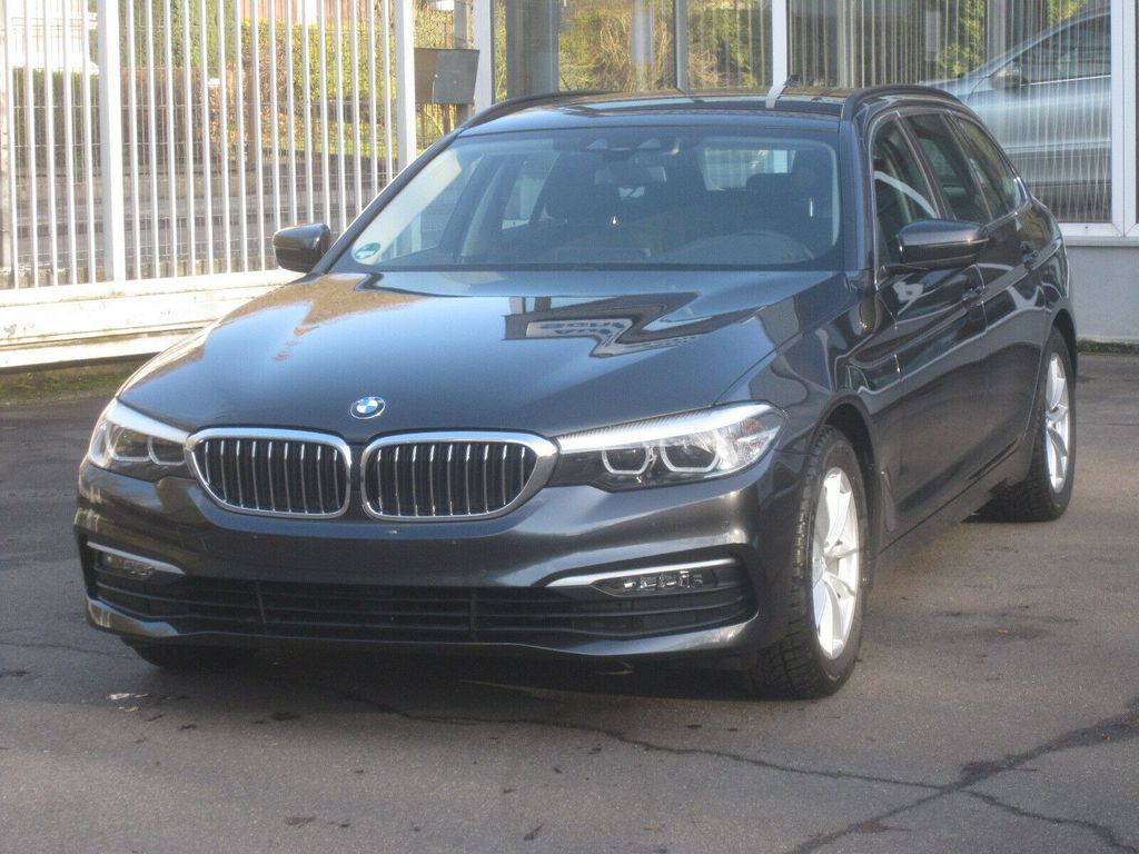 BMW 520 2019
