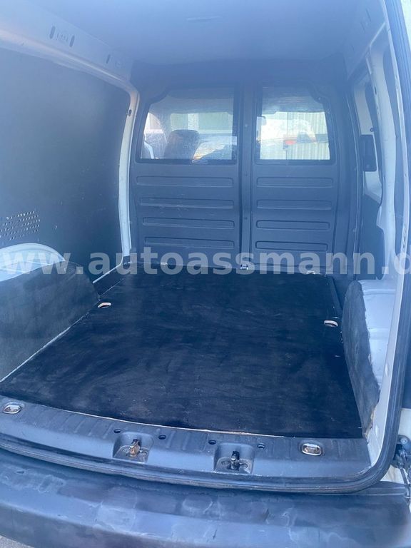 Volkswagen Caddy 2012