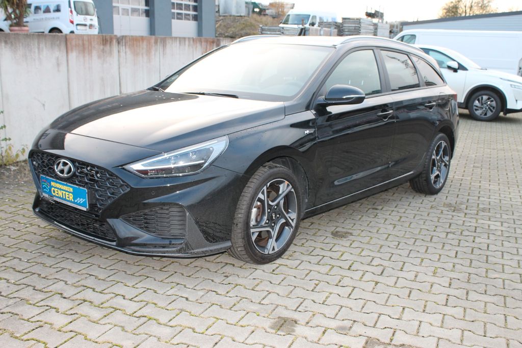 Hyundai i30 2022