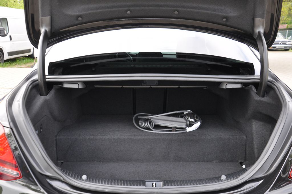 Mercedes-Benz C 300 2020