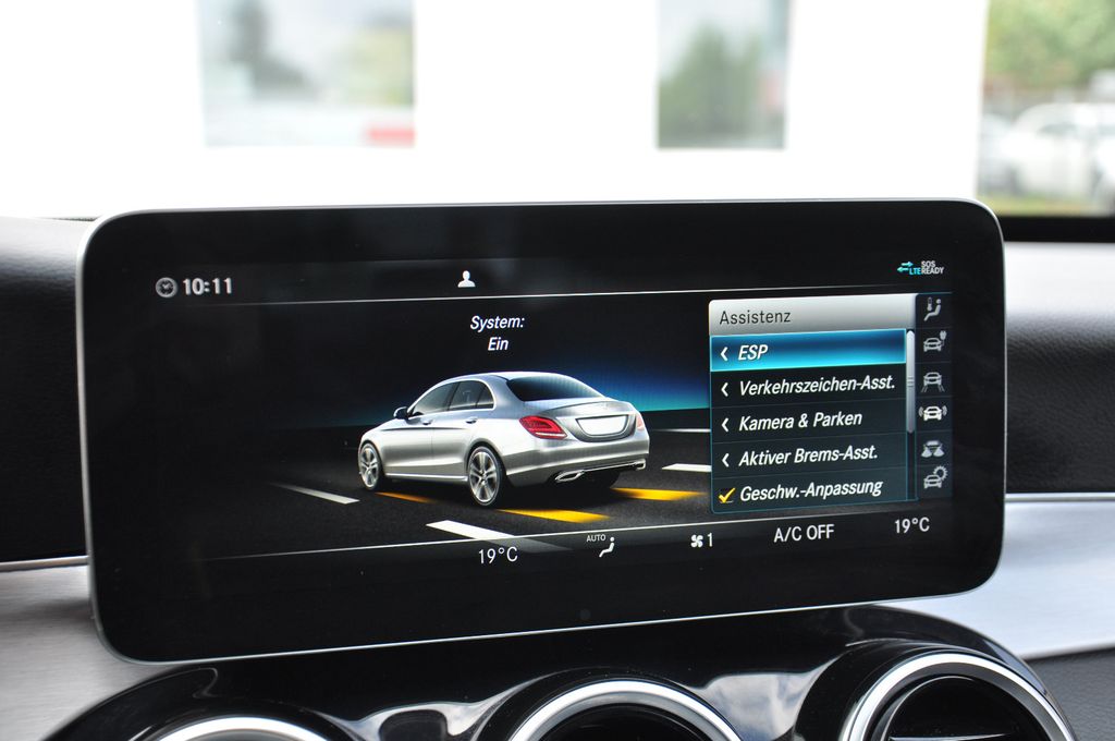 Mercedes-Benz C 300 2020