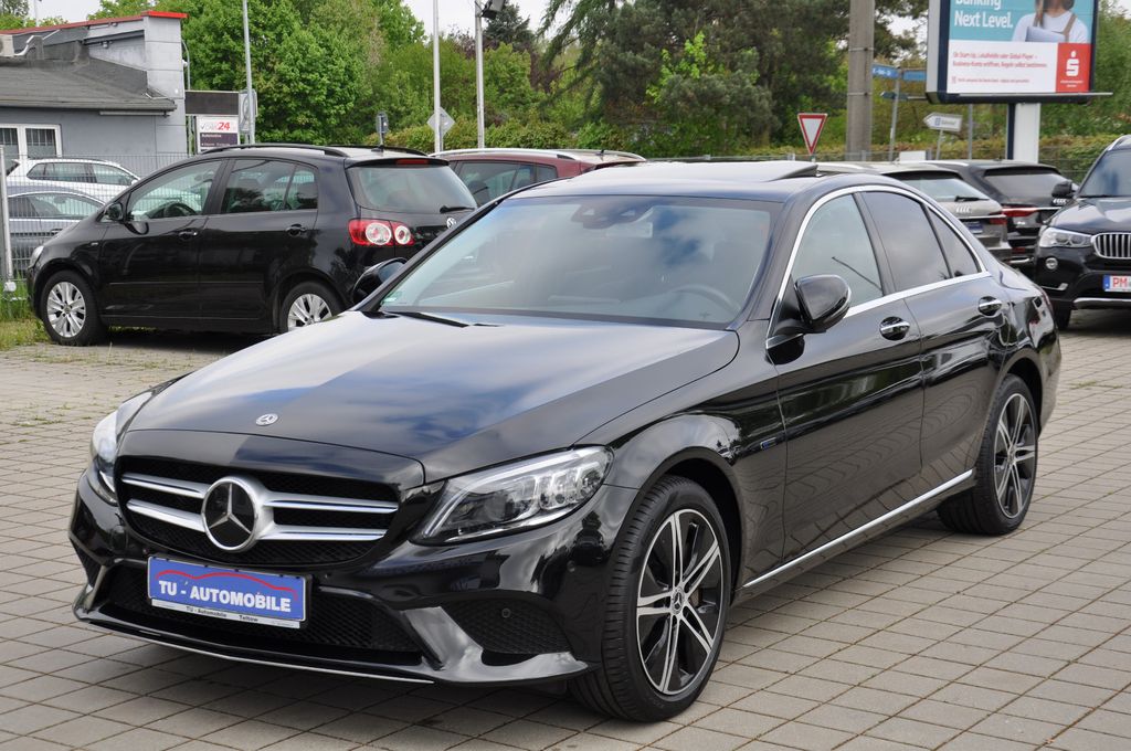 Mercedes-Benz C 300 2020