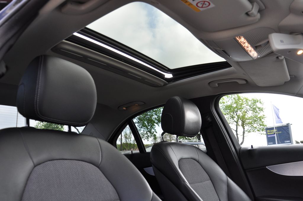 Mercedes-Benz C 300 2020