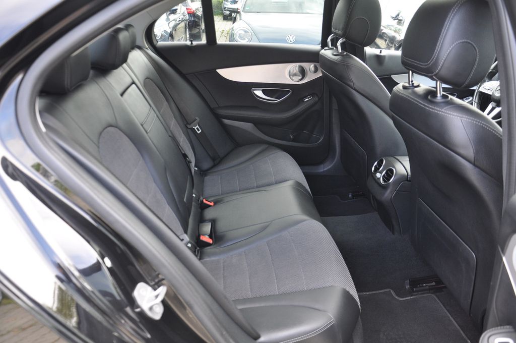 Mercedes-Benz C 300 2020