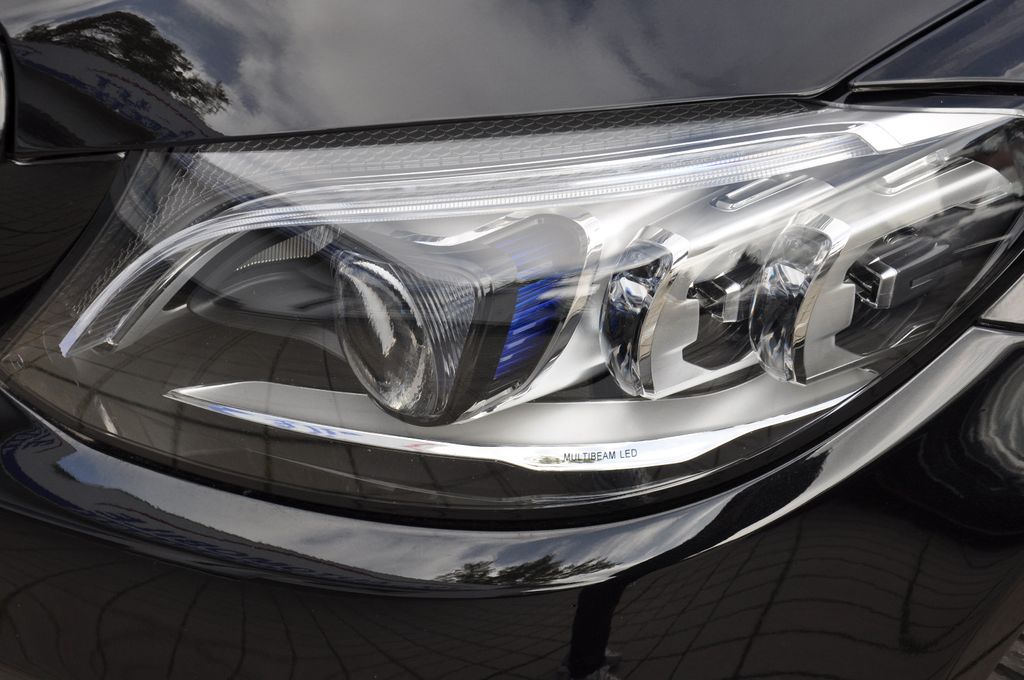 Mercedes-Benz C 300 2020