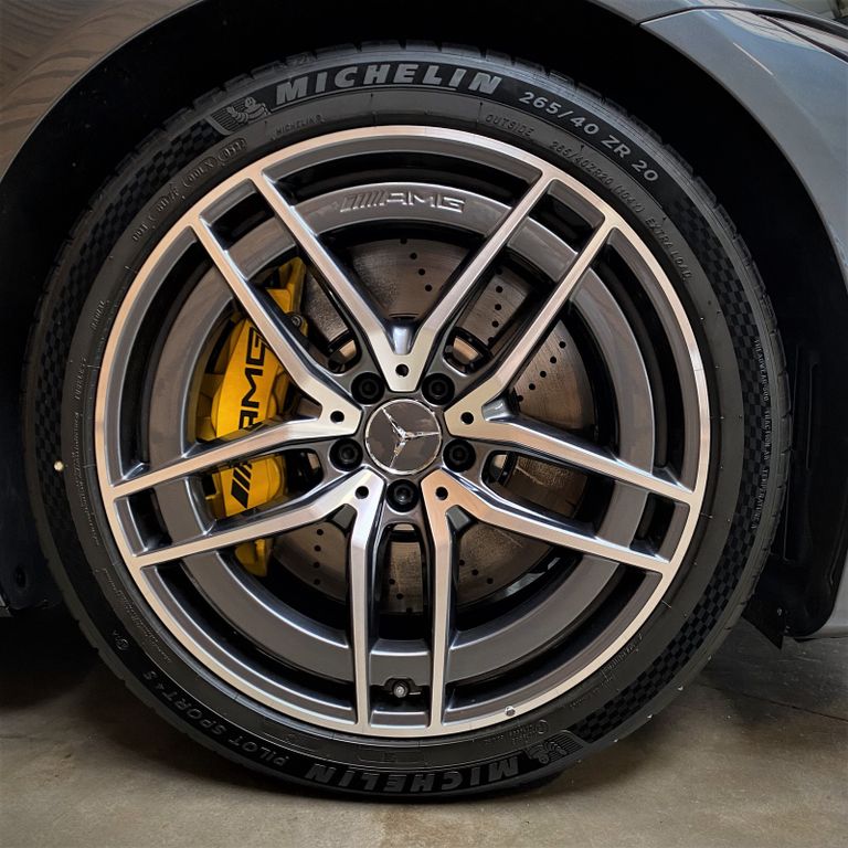 Mercedes-Benz SL 63 AMG 2023
