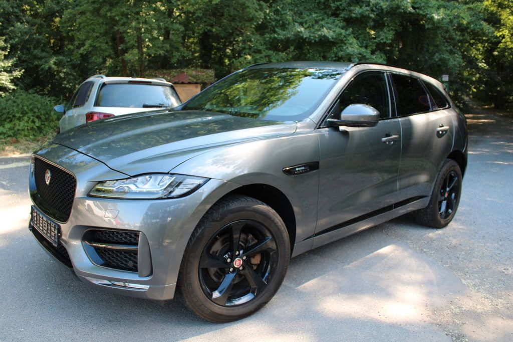 Jaguar F-Pace 2018