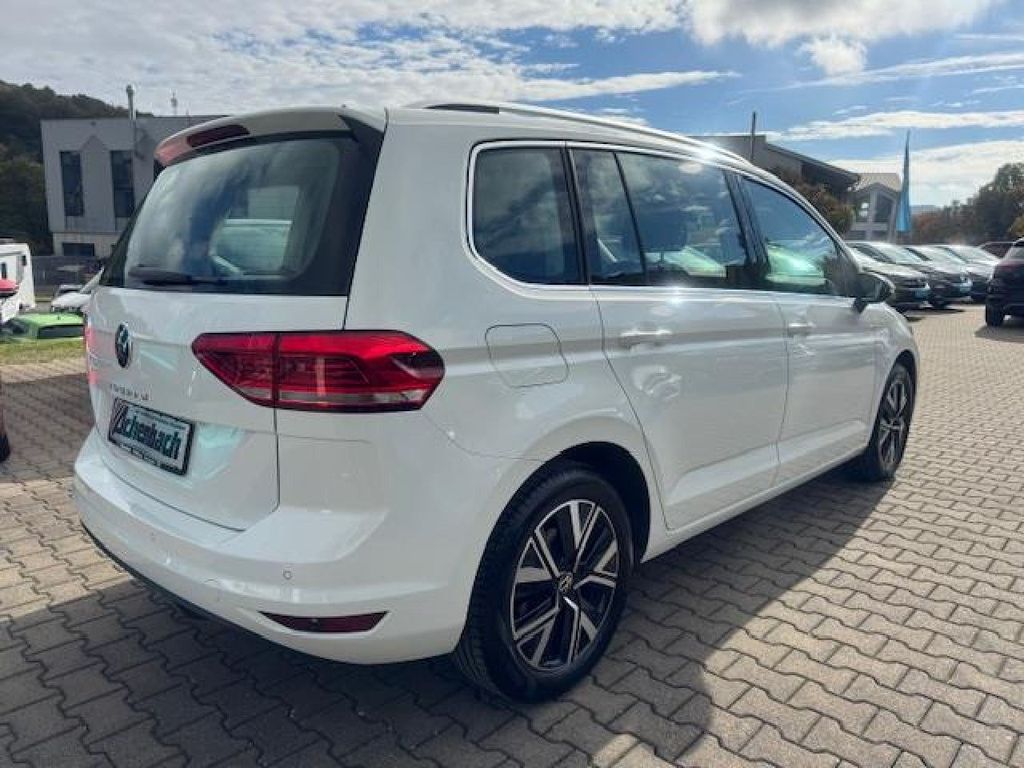 Volkswagen Touran 2024